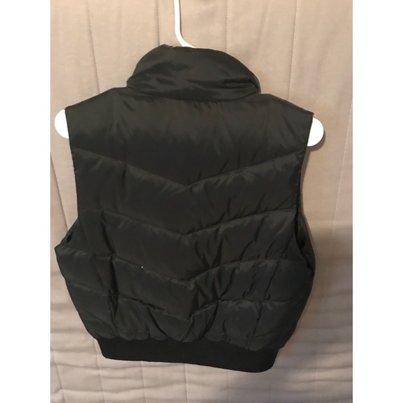 Vest - Picture 3 of 3